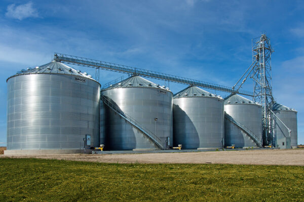 silo à grain commercial de brock