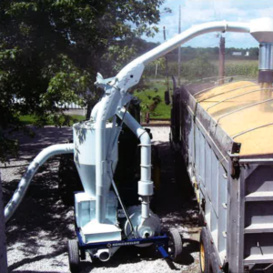 aspirateur à grain qui se déverse dans un camion pour grainé équipement agricole pour la manutention de grain de Kongskilde